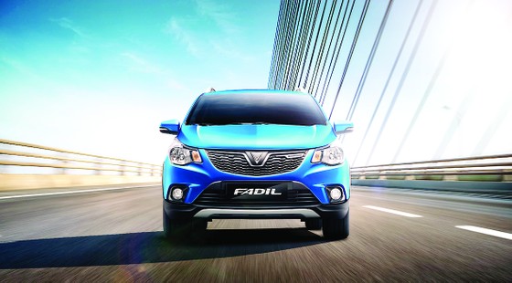 Chiếc xe “hot” nhất phân khúc A thêm 2 màu sơn xanh thời trang ảnh 1