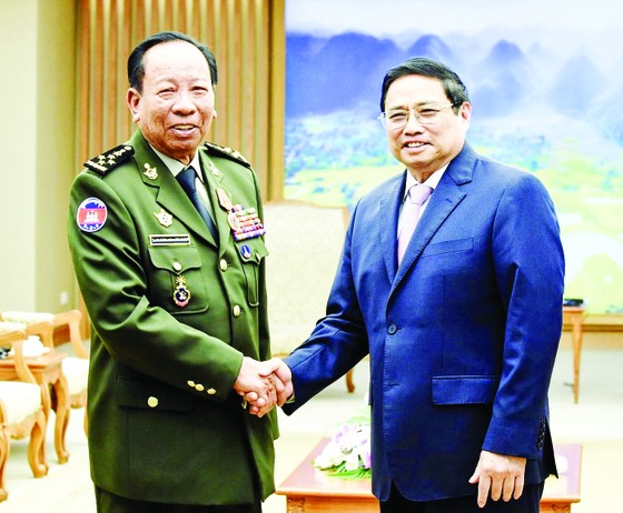 Việt Nam và Campuchia tăng cường đoàn kết, phối hợp chặt chẽ, ủng hộ lẫn nhau ảnh 2