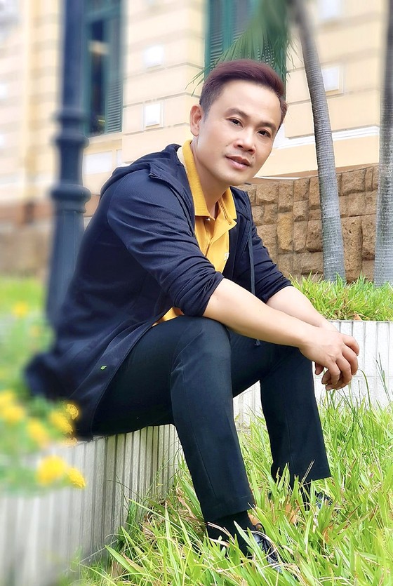 Tác giả cải lương Phạm Văn Đằng: Mang mùi vị cuộc sống vào trang viết ảnh 1