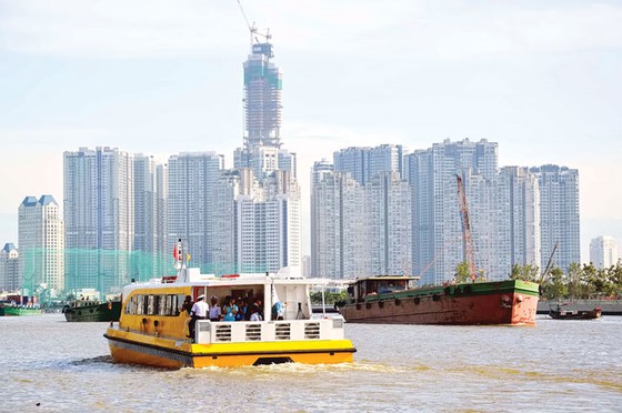 Trải nghiệm mới trên sông Sài Gòn ảnh 1 Trải nghiệm mới trên sông Sài Gòn ảnh 1