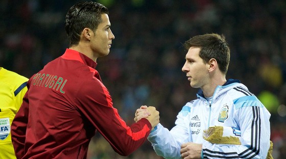 Ronaldo không bao giờ xem Messi là kình địch