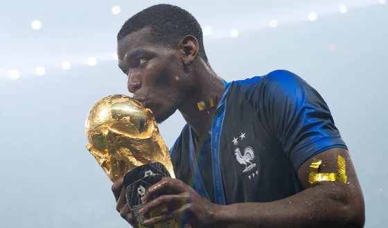 Paul Pogba trong đêm đăng quang World Cup 2018