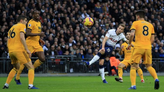 Wolves thắng sốc trên sân Tottenham ảnh 4