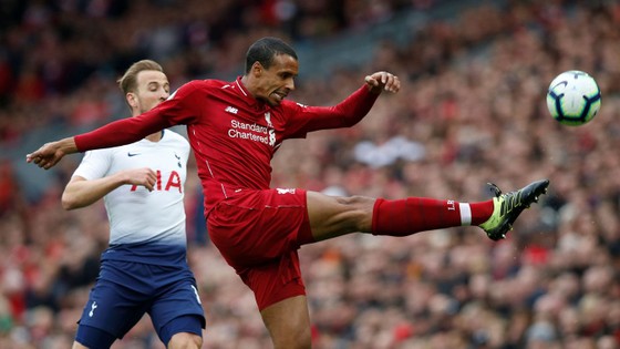 Liverpool - Tottenham 2-1: Firmino và Salah tỏa sáng trong chiến thắng may mắn ảnh 6