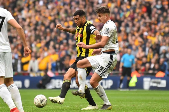 Watford - Wolves 3-2: Deulofeu ghi cú đúp đưa Watford vào chung kết ảnh 8