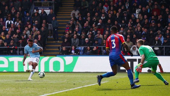 Crystal Palace - Man City 1-3: Sterling ghi cú đúp giúp Pep rửa hận ảnh 8