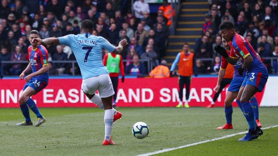 Crystal Palace - Man City 1-3: Sterling ghi cú đúp giúp Pep rửa hận ảnh 6
