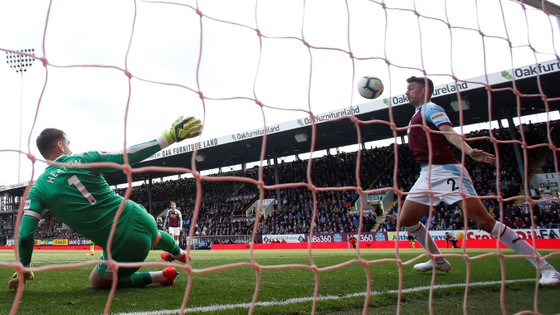 Burnley - Man City 0-1: Người hùng Aguero ghi chiến thắng cho Pep Guadiola ảnh 9