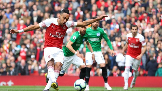 Arsenal - Brighton 1-1: Xhaka sai lầm, trao vé cho Chelsea ảnh 4