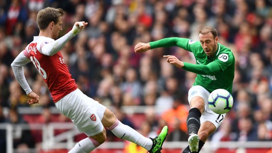 Arsenal - Brighton 1-1: Xhaka sai lầm, trao vé cho Chelsea ảnh 5
