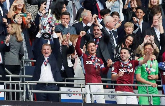 Thắng Derby County 2-1, Aston Villa ẵm tiền, thăng hạng ảnh 10