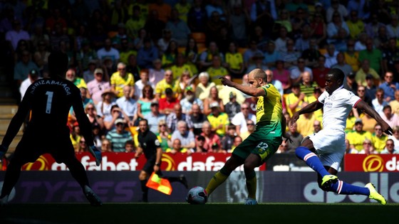 Norwich City - Chelsea 2-3: Abraham ghi cú đúp, Lampard giành chiến thắng đầu tay ảnh 5