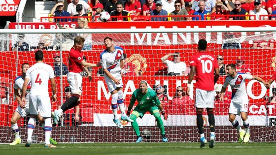 Man United - Crystal Palace 1-2: Sụp đổ phút cuối cùng, Quỷ đỏ lần đầu để thua Đại bàng ảnh 4
