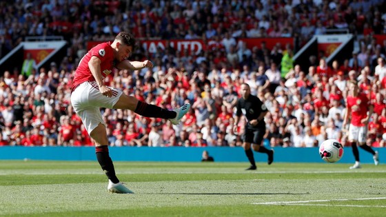 Man United - Crystal Palace 1-2: Sụp đổ phút cuối cùng, Quỷ đỏ lần đầu để thua Đại bàng ảnh 5