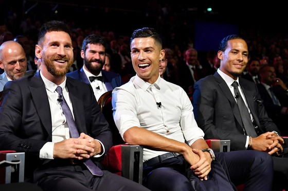 Bốc thăm: Barca, Dortmund, Inter vào bảng tử thần, Van Dijk giành 2 giải thưởng ảnh 5 Bốc thăm: Barca, Dortmund, Inter vào bảng tử thần, Van Dijk giành 2 giải thưởng ảnh 5