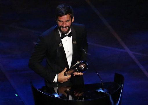 Alisson sẵn sàng trở lại khung thành Liverpool ảnh 1