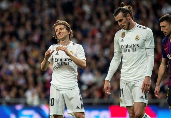 Luka Moric và Gareth Bale đều dính chấn thương