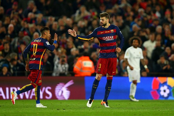 Đội hình Barca đề nghị giảm lương để CLB ký lại với Neymar ảnh 1