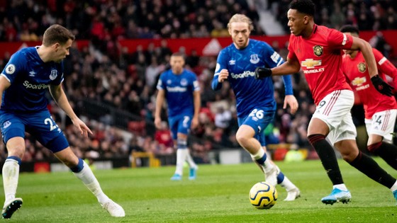 Man United - Everton 1-1: Lindelof đốt lưới nhà, Greenwood tỏa sáng ảnh 3