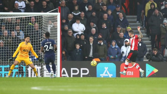 Southampton - Tottenham 1-0: Danny Ings nhấn chìm đội bóng của Mourinho ảnh 3