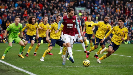 Burnley - Arsenal 0-0: Aubameyang bất lực nhưng Pháo thủ hòa trong may mắn ảnh 5