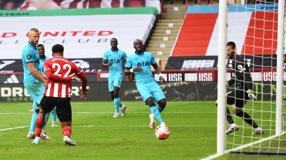Tottenham thua tan tác trên sân Sheffield United, Mourinho hết phép ảnh 2 Tottenham thua tan tác trên sân Sheffield United, Mourinho hết phép ảnh 2