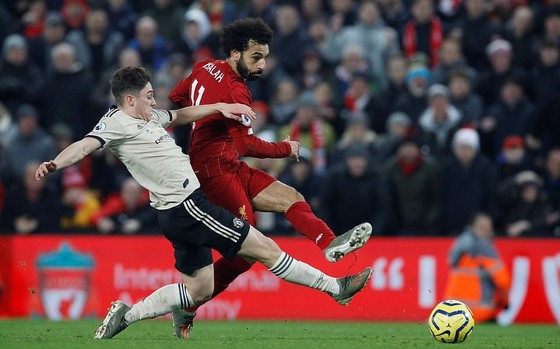 Lịch thi đấu vòng 34 giải Ngoại hạng Anh: Thắng Palace, Man City có thể đăng quang nhờ Liverpool ảnh 1