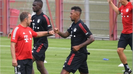 Sao Bayern lần lượt rời Munich trong mùa hè ảnh 1