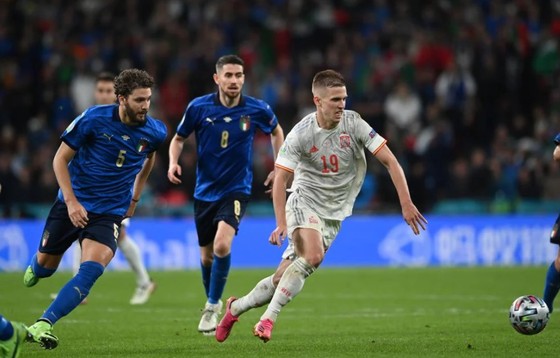 Italia – Tây Ban Nha 1-1 (4-2 luân lưu) Morata từ người hùng thành tội đồ, chân sáo Jorginho đưa Azzurri vào chung kết ảnh 1