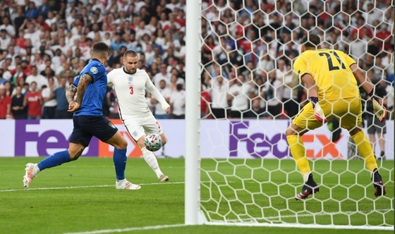 Người hùng Donnarumma xuất sắc nhất trận chung kết ảnh 1