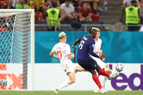 Cú sút xa của Patrik Schick vào lưới Scotland là bàn thắng đẹp nhất Euro 2020 ảnh 3