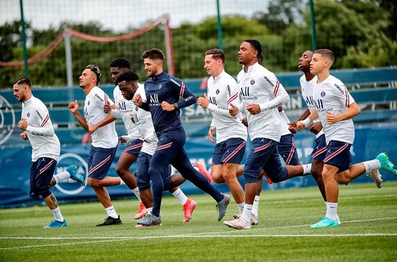PSG chơi theo sơ đồ nào trong mùa giải 2021-2022? ảnh 1