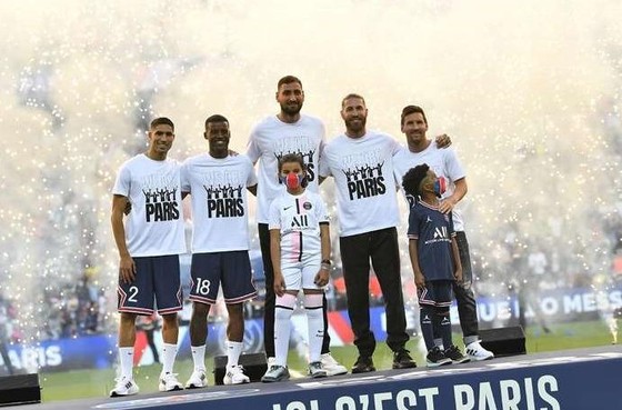 Thierry Henry nêu điểm yếu quan trọng mà Messi & PSG phải khắc phục ảnh 1