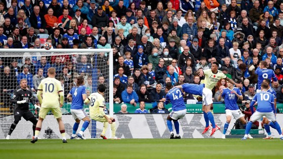 Leicester City – Arsenal 0-2: Smith Rowe và Gabriel phá tan sào huyệt của Bầy cáo ảnh 1 Leicester City – Arsenal 0-2: Smith Rowe và Gabriel phá tan sào huyệt của Bầy cáo ảnh 1