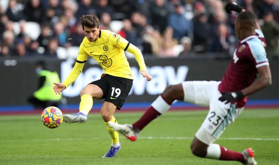 West Ham – Chelsea 3-2: Thiago Silva và Mason Mount ghi bàn nhưng The Blues thua sốc cuối trận ảnh 4