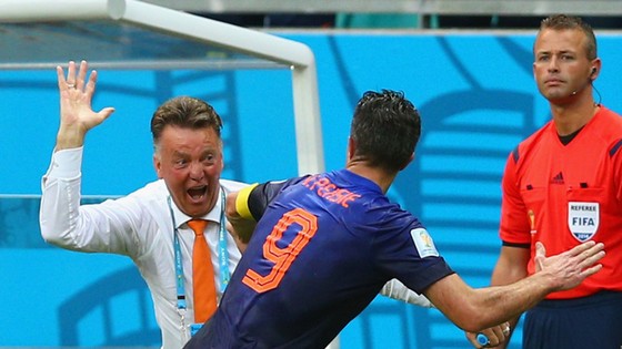 Van Dijk sai lầm khi thắc mắc chiến thuật của Louis van Gaal ở tuyển Hà Lan ảnh 2 Van Dijk sai lầm khi thắc mắc chiến thuật của Louis van Gaal ở tuyển Hà Lan ảnh 2