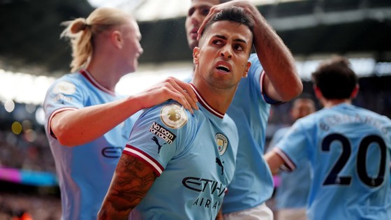 Haaland tiếp tục nổ súng, Man City hạ gục Southampton ảnh 1 Haaland tiếp tục nổ súng, Man City hạ gục Southampton ảnh 1