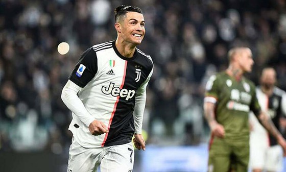 Ronaldo trong màu áo Juventus