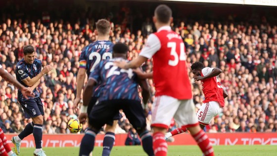 Martinelli, Partey, Odegaard ghi bàn, Arsenal đè bẹp Nottingham Forest ảnh 3 Martinelli, Partey, Odegaard ghi bàn, Arsenal đè bẹp Nottingham Forest ảnh 3