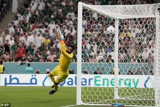 Bảng C: Argentina chiếm ngôi đầu, Ba Lan đi tiếp nhờ Mexico quật ngã Saudi ảnh 5