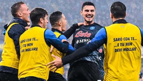 Napoli liệu có duy trì chuỗi trận thắng của mình đến cuối mùa