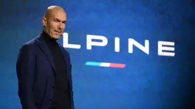 Zidane tạm rời băng huấn luyện để làm đại sứ ở làng đua F1