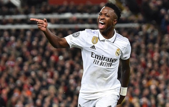 Vinicius Jr sẽ nhận mức lương cao bậc nhất Real Madrid | CHUYÊN TRANG THỂ  THAO