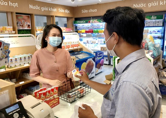 Nhiều khách hàng đã “uống sữa Ông Thọ, trúng vàng” ảnh 2 Nhiều khách hàng đã “uống sữa Ông Thọ, trúng vàng” ảnh 2