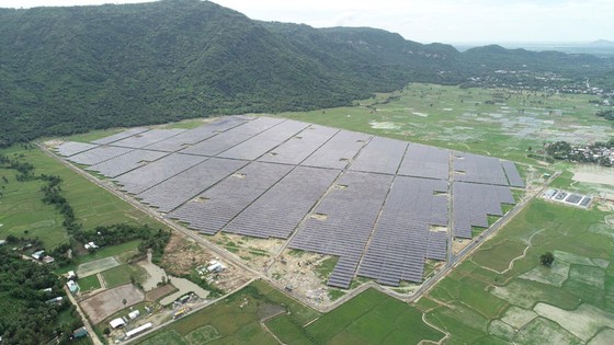 Độc đáo du lịch điện mặt trời ảnh 1 Độc đáo du lịch điện mặt trời ảnh 1