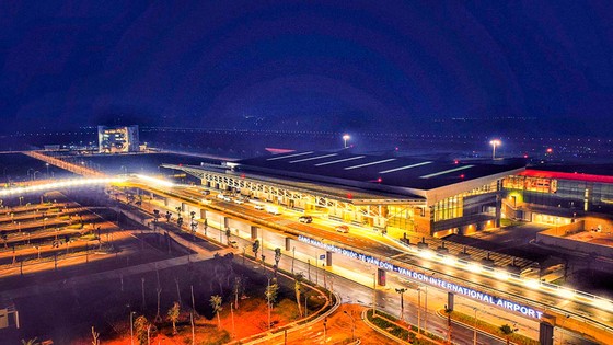 Sân bay Vân Đồn, một biểu hiện thành công trong việc huy động PPP tư nhân.