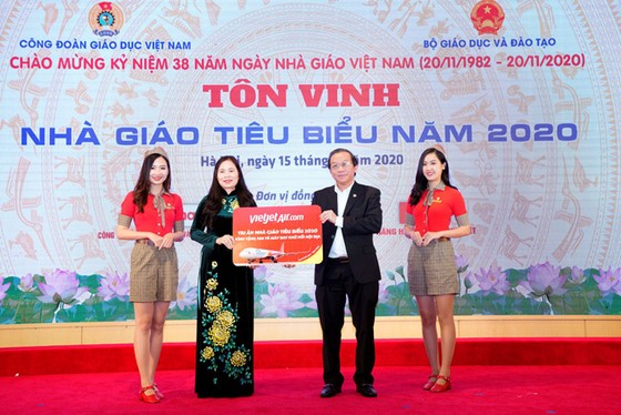 2 triệu vé 0 đồng tri ân ngày Nhà giáo Việt Nam 2020
