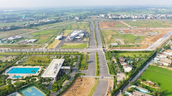 Dự án EHome Southgate đang được thi công tại phân khu Southgate thuộc Waterpoint, vị trí đối diện tổ hợp dịch vụ mua sắm và trung tâm vận tải Bus Interchange