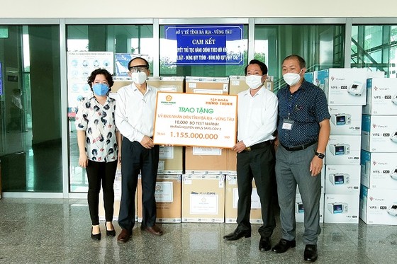 Hưng Thịnh tiếp tục hỗ trợ 11 tỷ đồng cùng nhiều tỉnh, thành chống dịch Covid-19 ảnh 1 Hưng Thịnh tiếp tục hỗ trợ 11 tỷ đồng cùng nhiều tỉnh, thành chống dịch Covid-19 ảnh 1