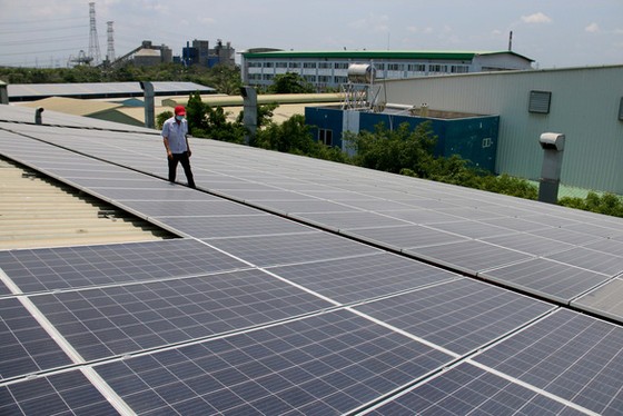 Nhiều dự án điện mặt trời đang bị dừng thanh toán vì vướng mắc quy định - Ảnh: N. HIỂN
